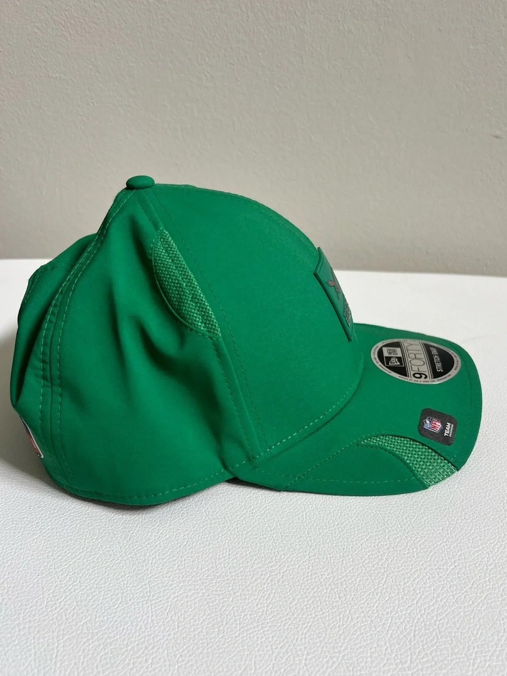 Philadelphia Eagles Green New Era 9FORTY Stretch-Snap Hat NEW!!
